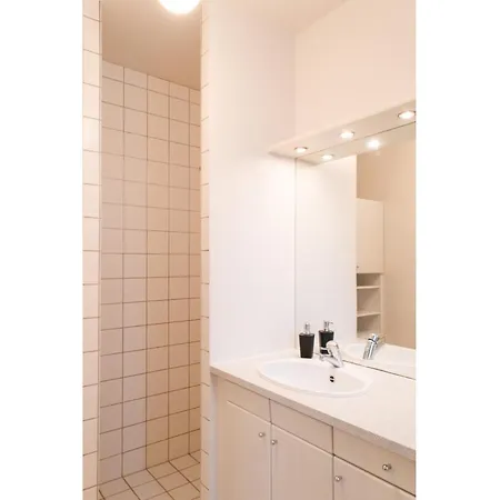 Apartman Cozy Spacious In Downtown Århus